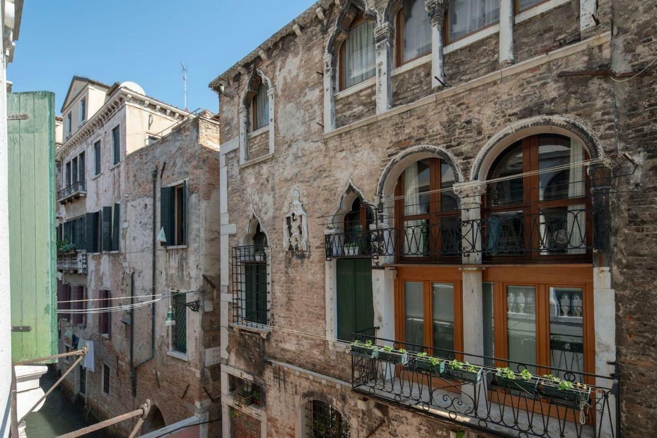Apartment Ponte Raspi Canal View Veneţia Exterior foto